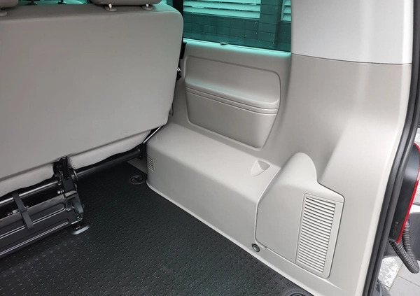 Volkswagen Caravelle cena 139900 przebieg: 145436, rok produkcji 2017 z Daleszyce małe 191
